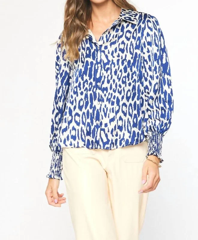 Collared Button Up Top In Black And White